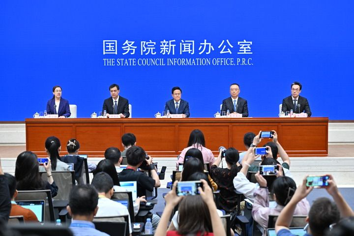 凝聚復(fù)興偉力 繪就時(shí)代華章——2025年宣傳思想文化事業(yè)開(kāi)創(chuàng)新局面