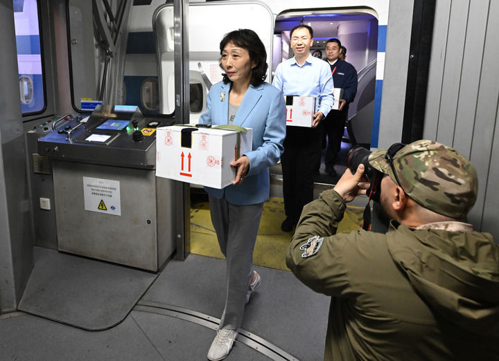 凝聚復(fù)興偉力 繪就時(shí)代華章——2025年宣傳思想文化事業(yè)開(kāi)創(chuàng)新局面